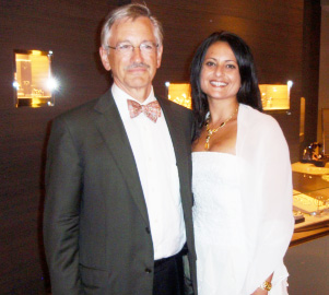 Photo of Dr. Mark Gebhardt (Chief of Orthopedics at the BIDMC in Boston, MA) and patient advocate Dalia Al-Othman (Founder of Health Care Navigators, LLC)